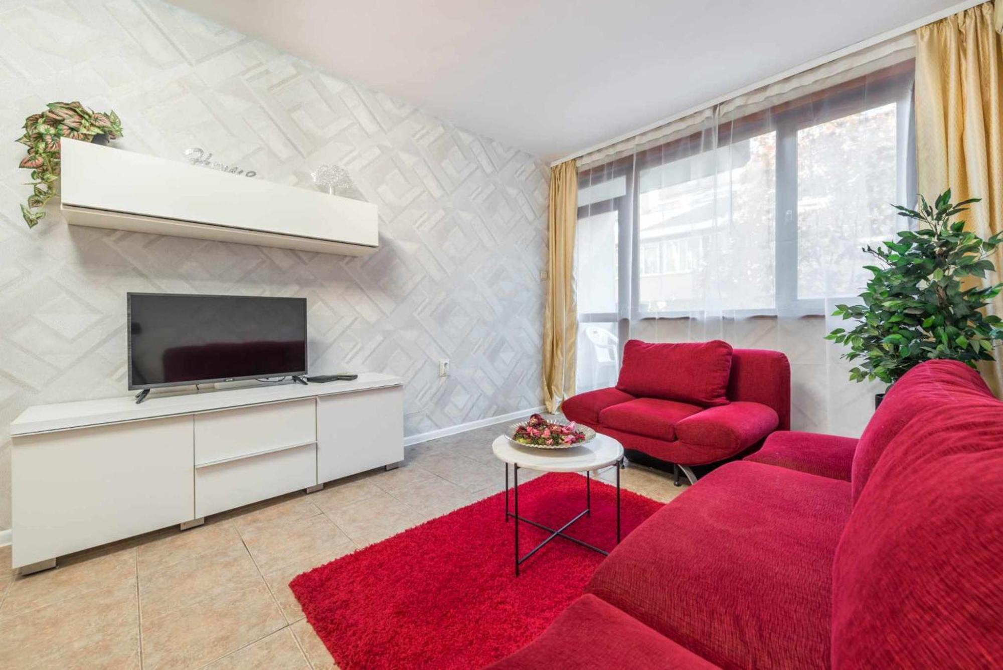 Red Velvet Apartment Варна Екстериор снимка